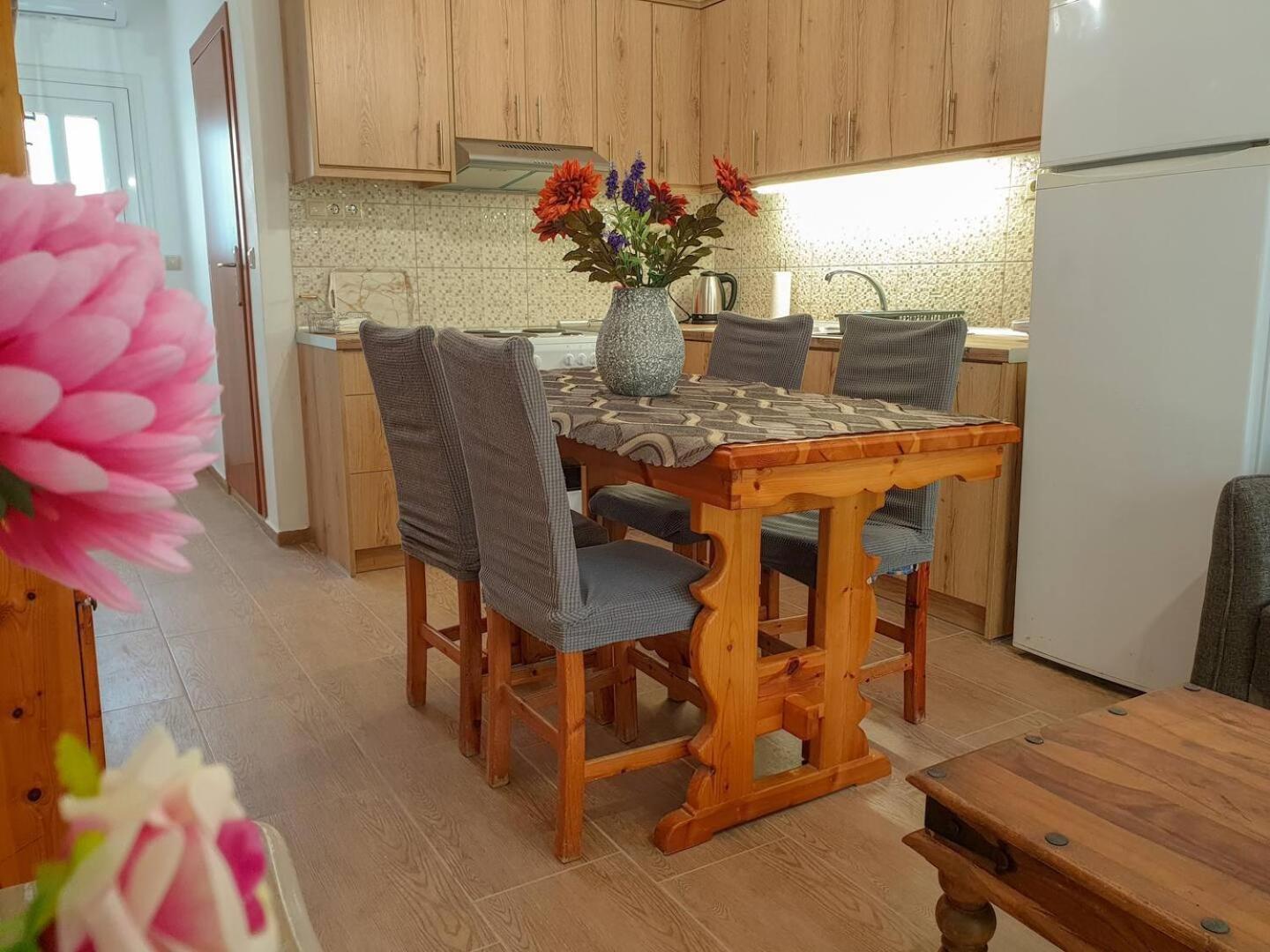 فيلا Maria'S House, With Garden كالاماكي المظهر الخارجي الصورة